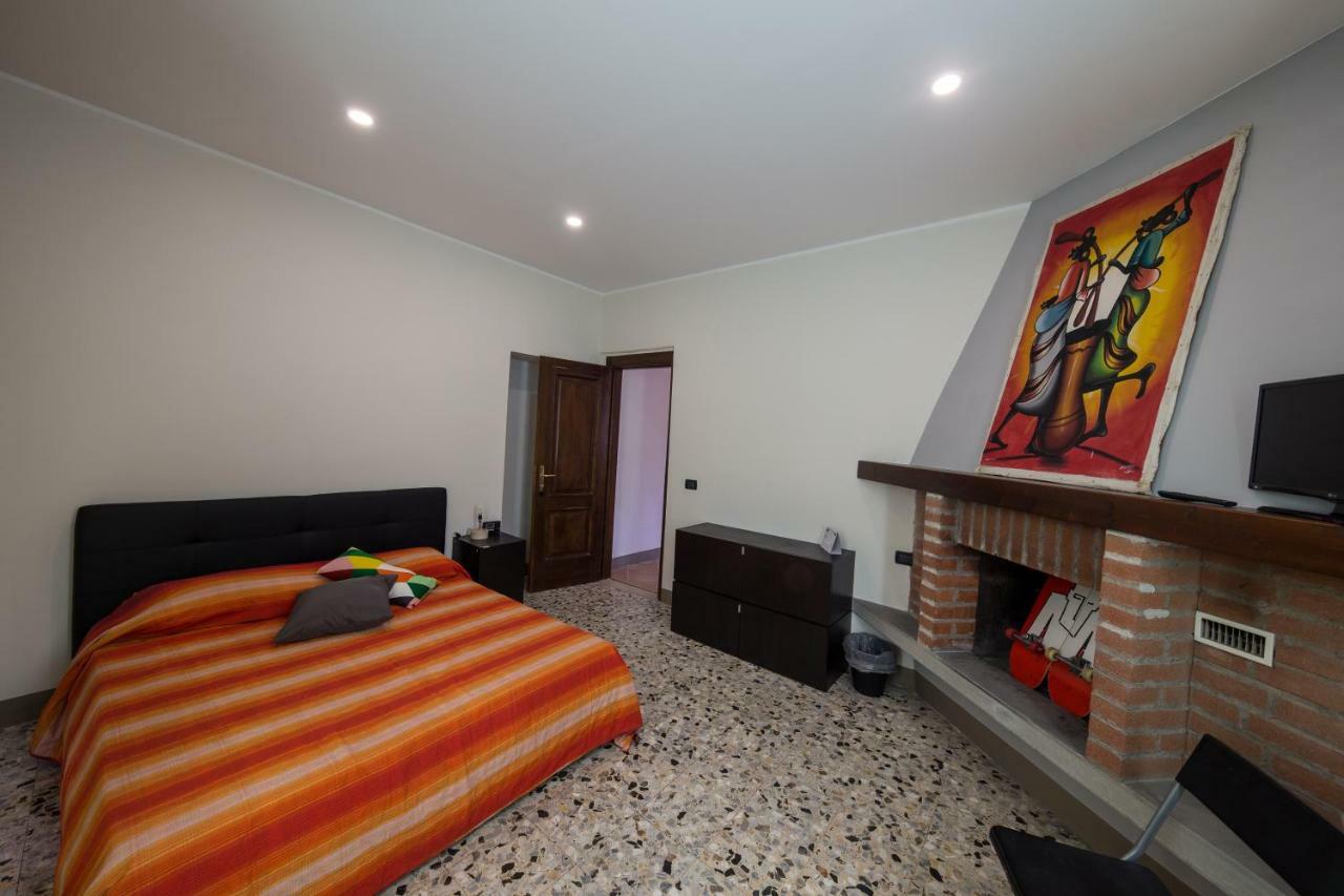 Wake Surf House Bed & Breakfast Sulzano Dış mekan fotoğraf