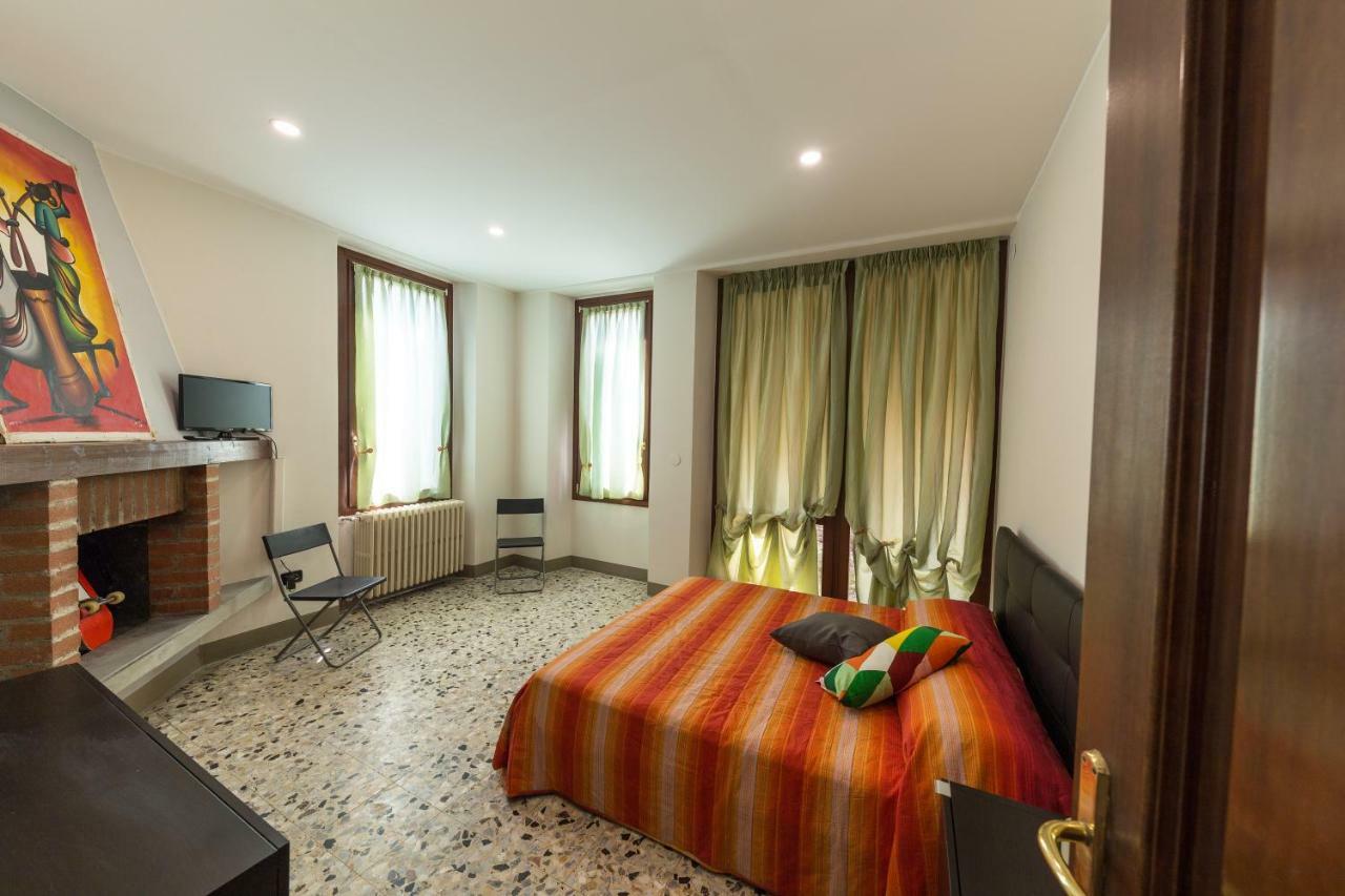 Wake Surf House Bed & Breakfast Sulzano Dış mekan fotoğraf
