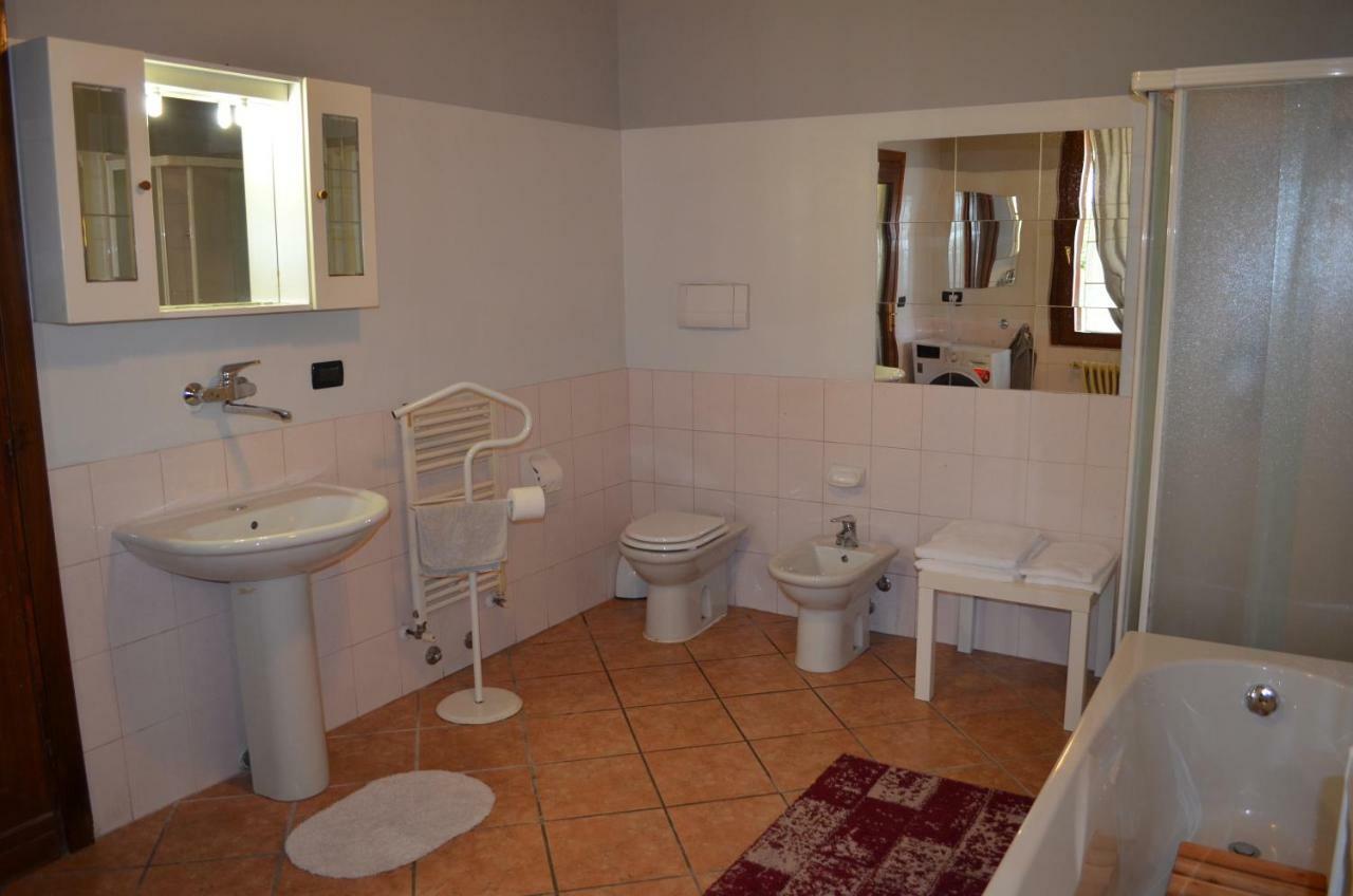 Wake Surf House Bed & Breakfast Sulzano Dış mekan fotoğraf